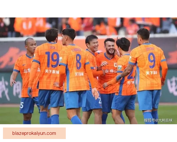 山东泰山最佳球员表现稳健，带领球队在新赛季中持续提升竞争力。